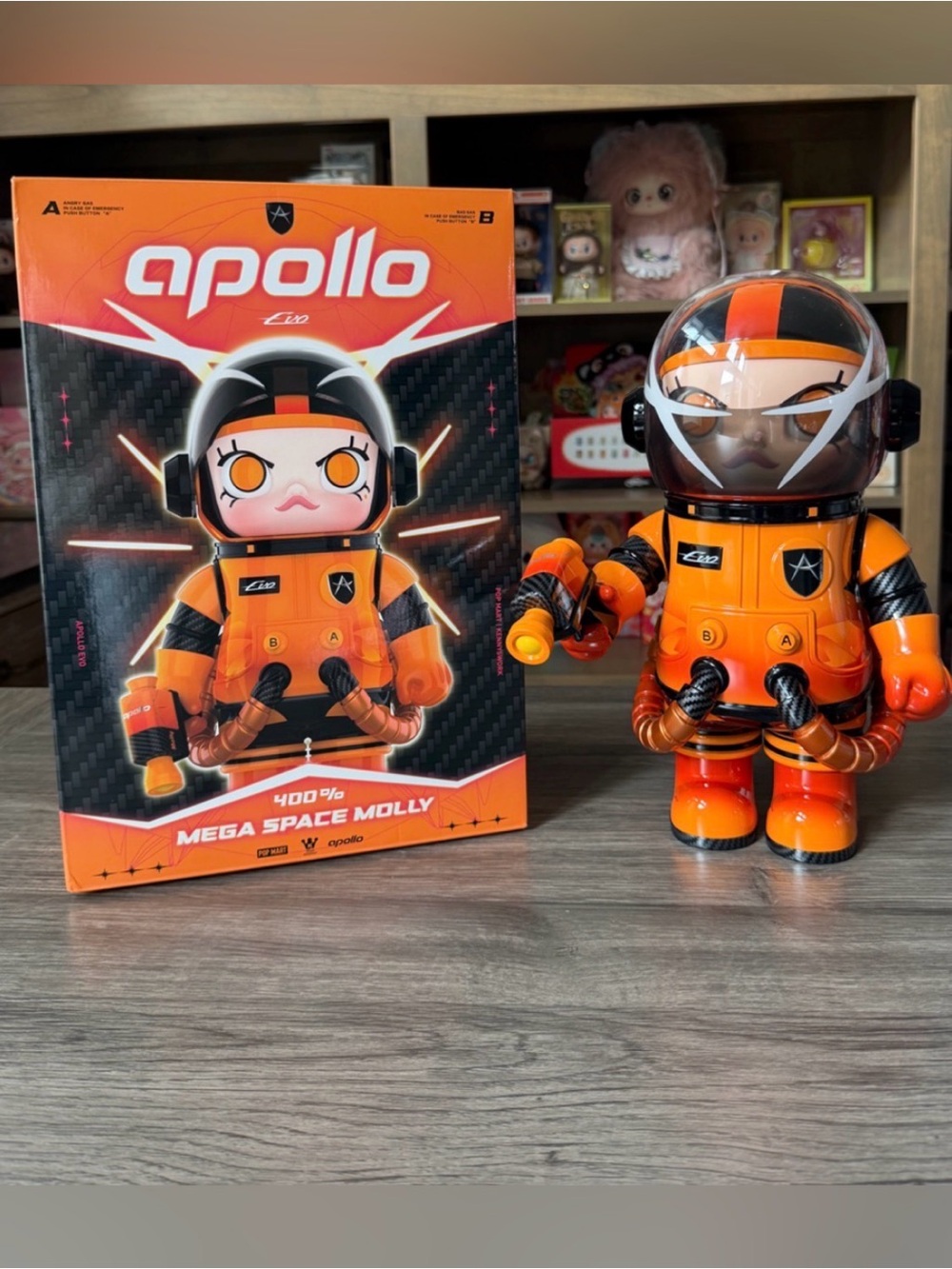 Pop Mart Mega Space Molly 400% Apollo - Picture 12 of 16